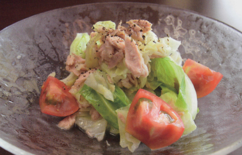 キャベツとツナのサラダ～アンチョビ風味とキャベツステーキ～しらすあん掛け
