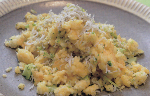 しらすのパラパラチャーハンと牛カルビ焼き茶漬け